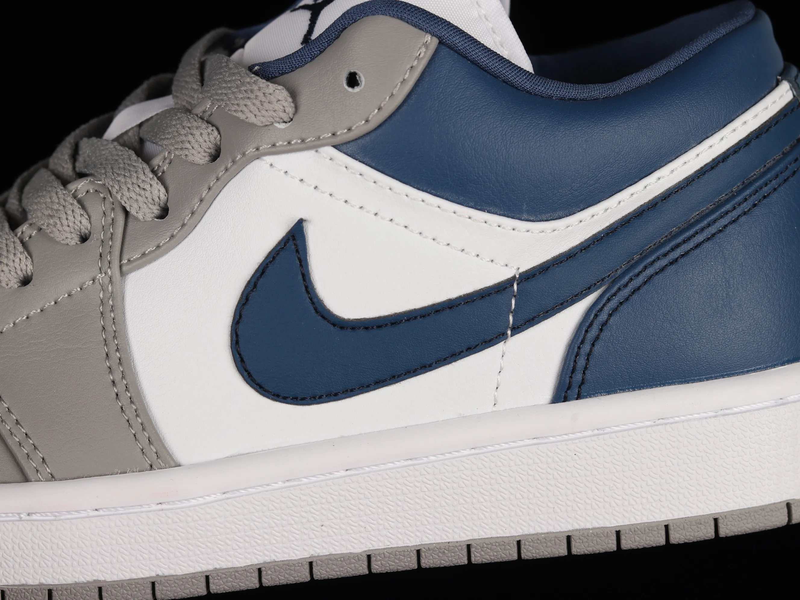 All categories Air Jordan Jordan series basketball shoes Air Jordan 1 Low Z version Air Jordan 1 Low AJ1 Joe 1 cement blue DC0774-042